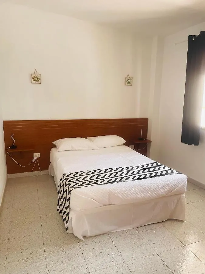 Apartamentos Azayara Frontera Apartment